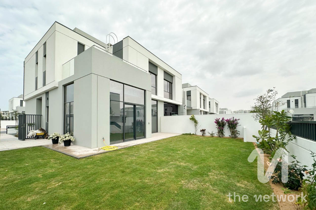 Internal Unit | Single-row  | Landscaped