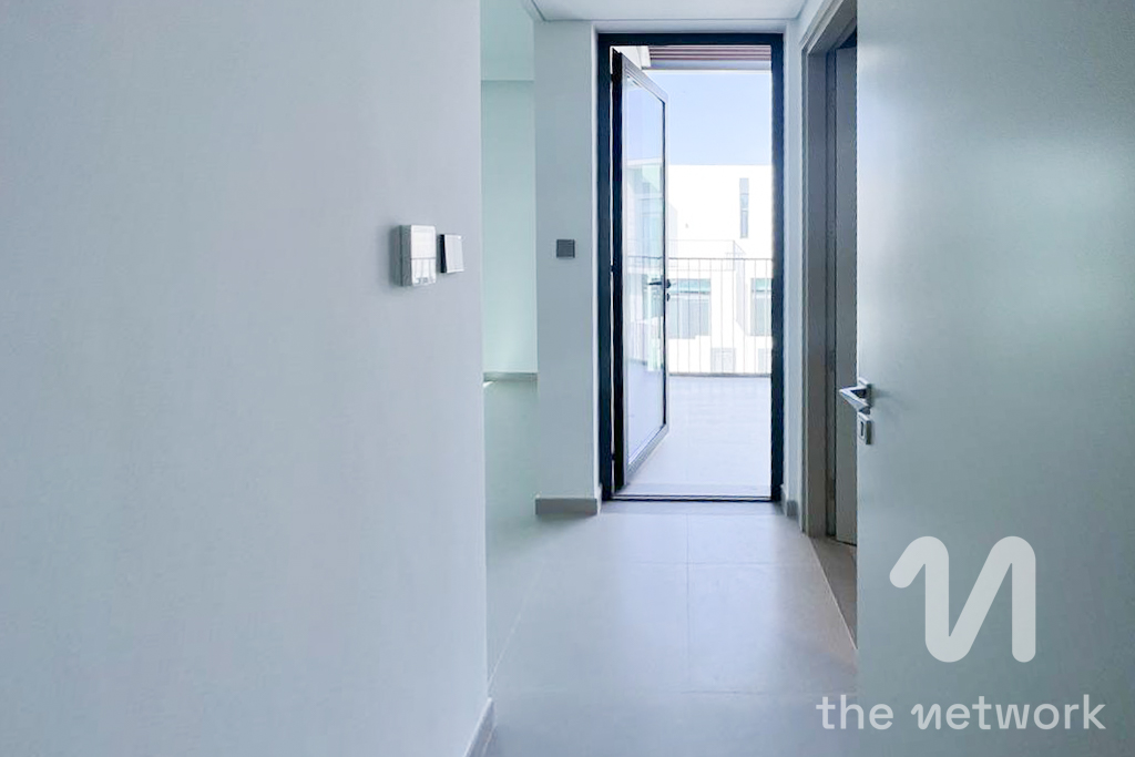 Next to pool | No road noise | Ready in August