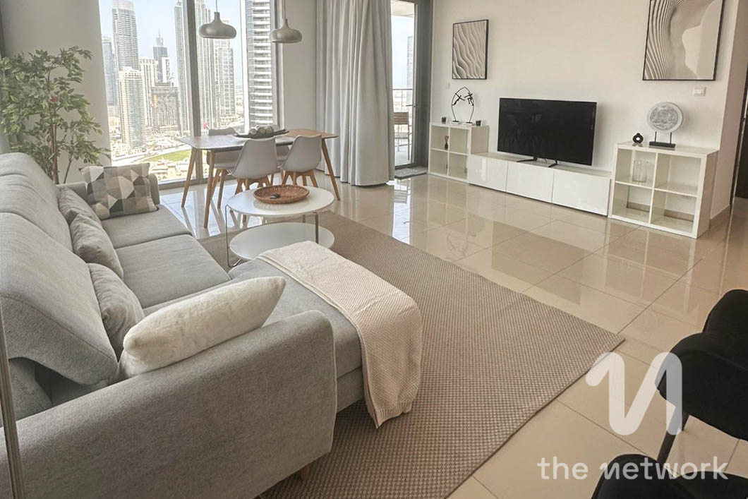 Fully Furnished | Downtown View | Available Now
