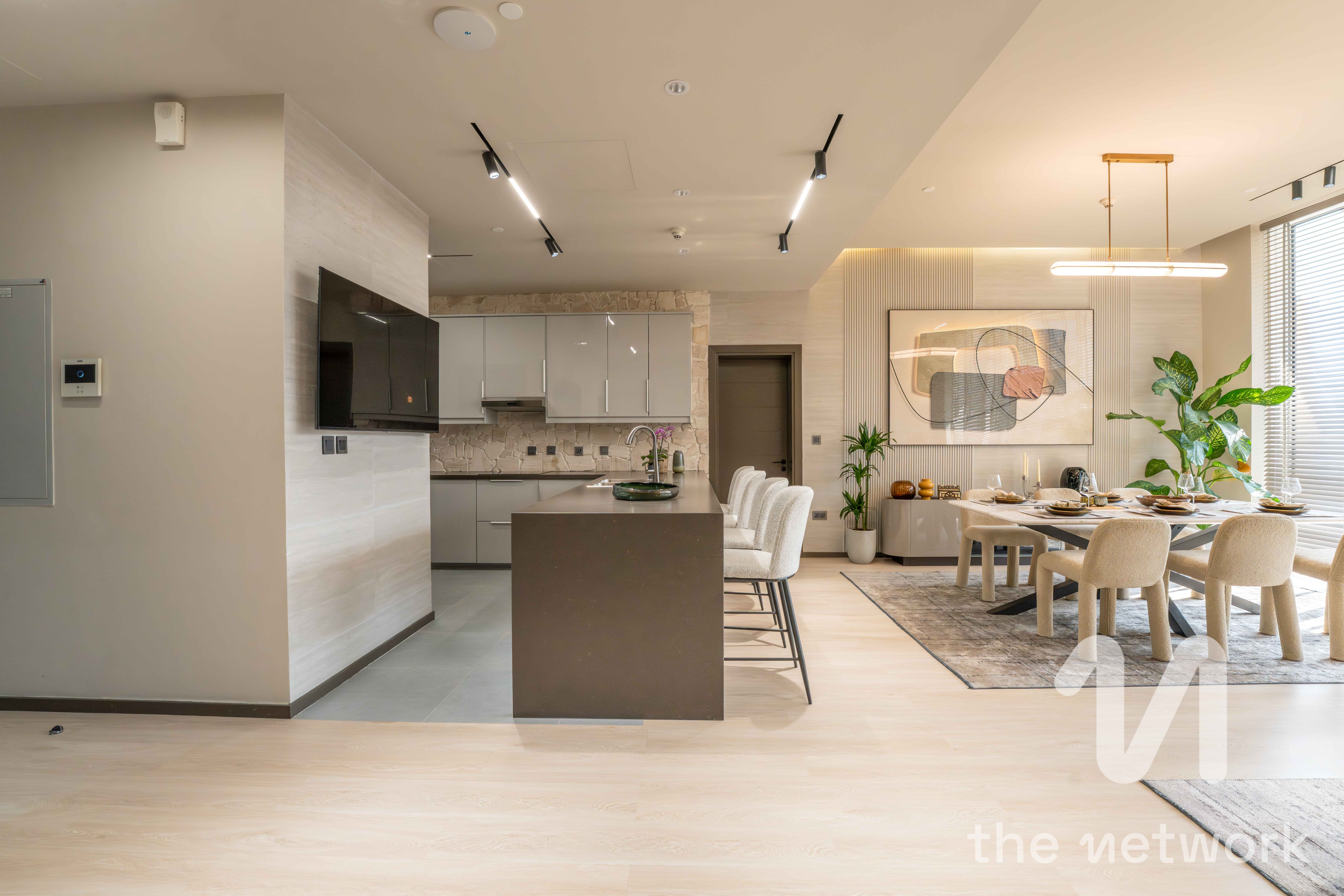 Price Reduced | Upgraded 2Bed | Vacant On Transfer