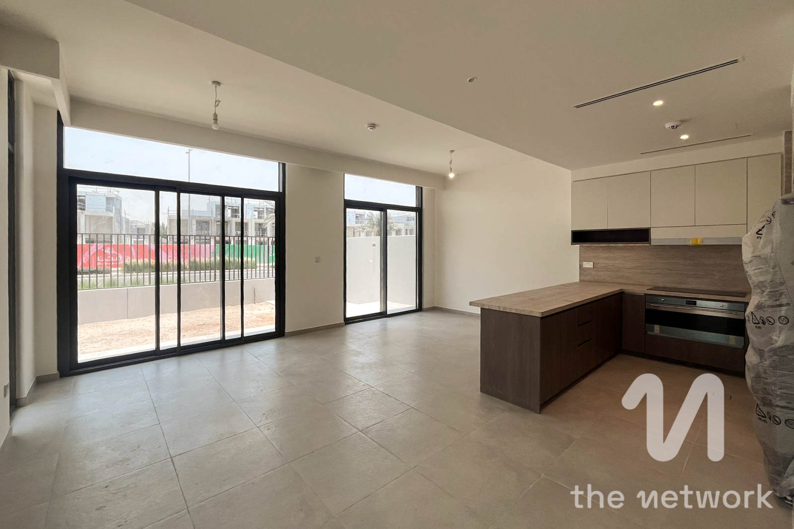 Next to Pool | Single row | Brand new