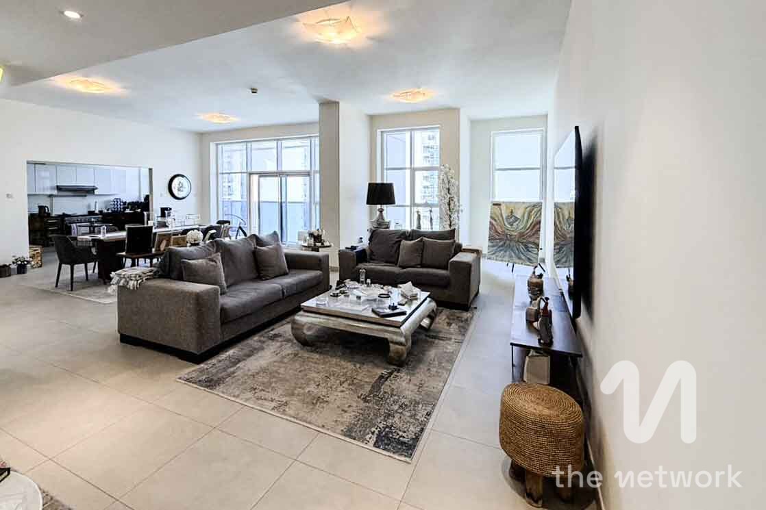 Palm View | High Floor | 2BHK with Maids