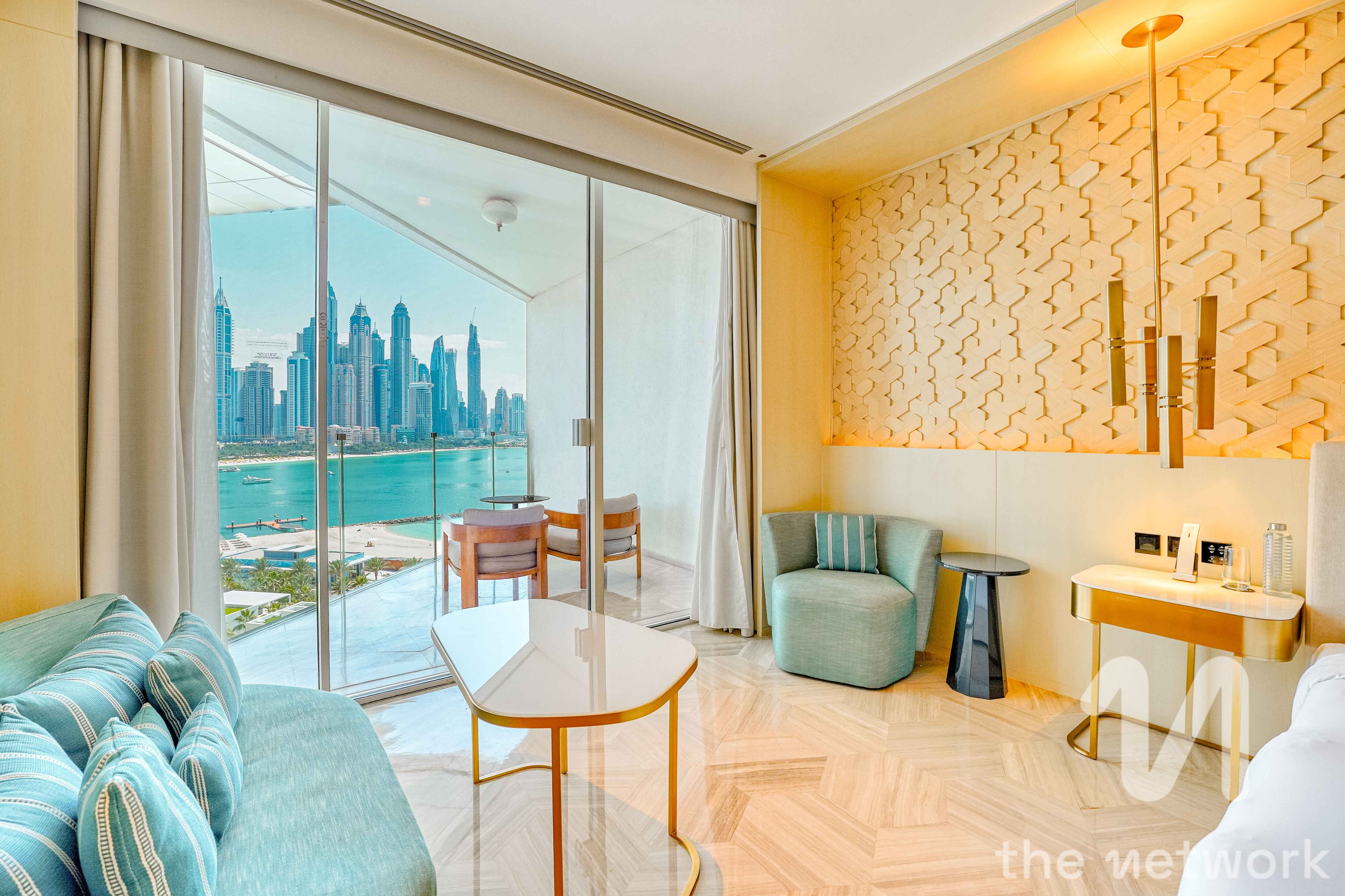 Five | Investment | Hotel Pool Management | Studio