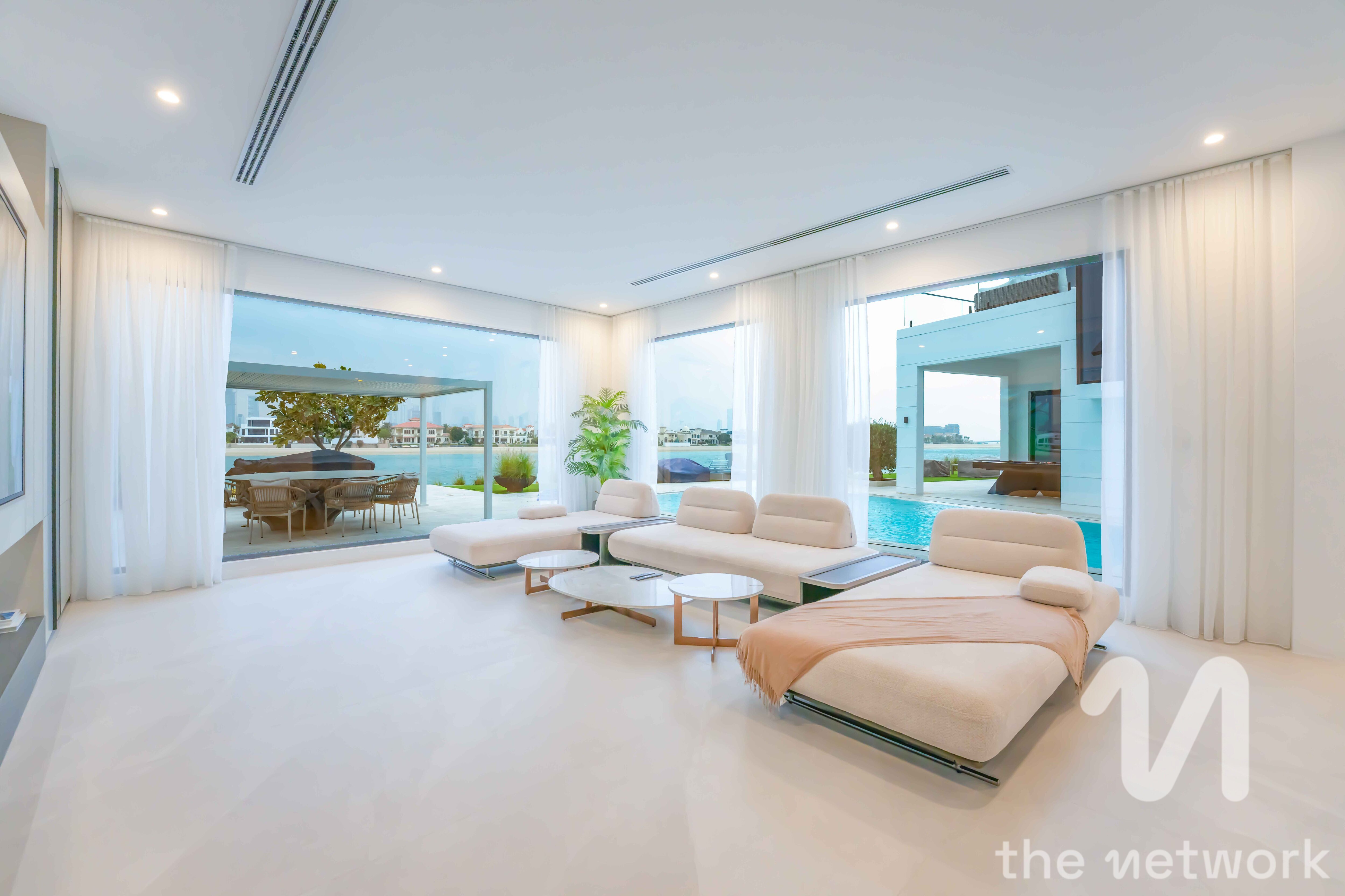 Stunning 5BR | Skyline Views | Fully Upgraded