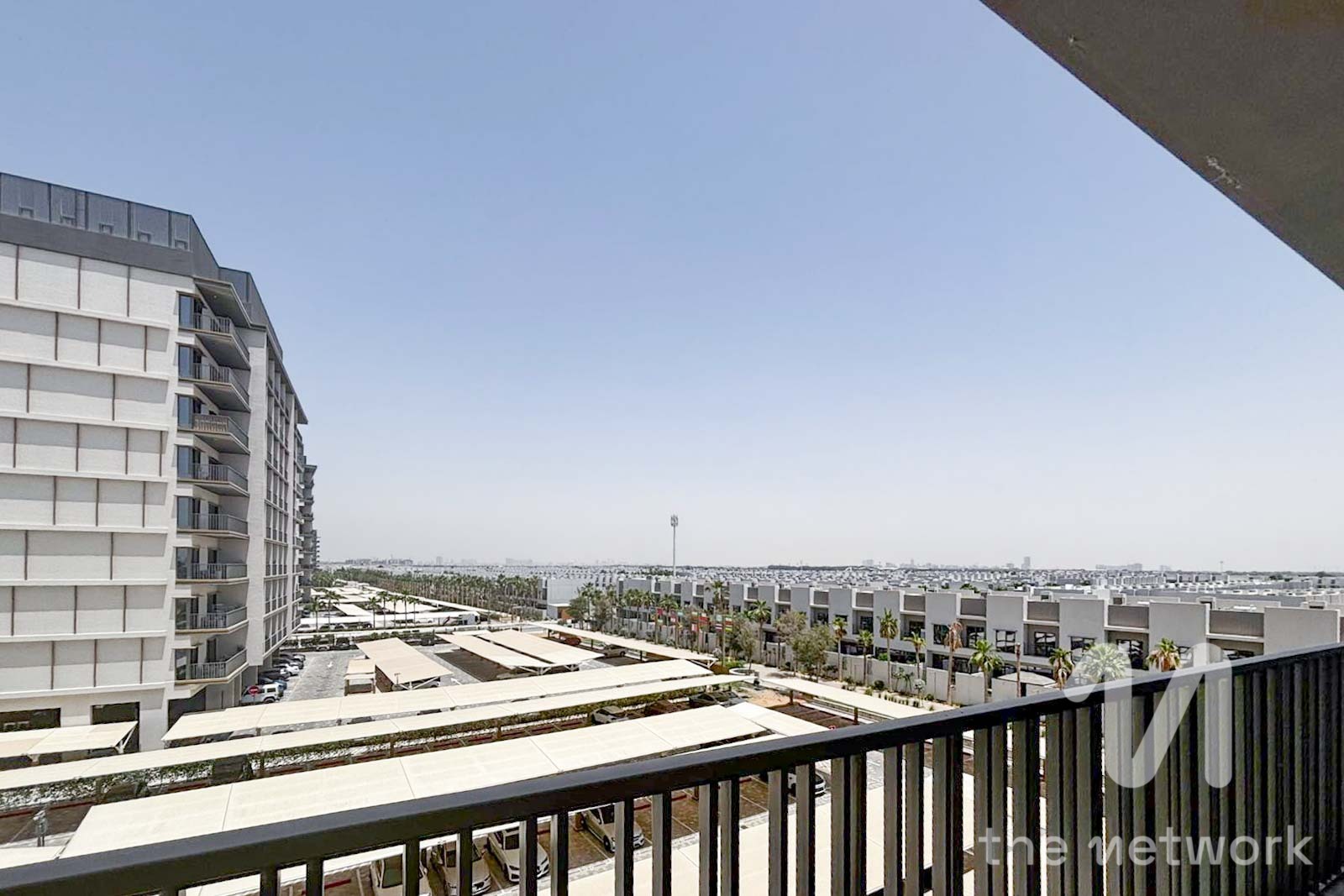 Stylish 1BR | Excellent Location | Fully furnished