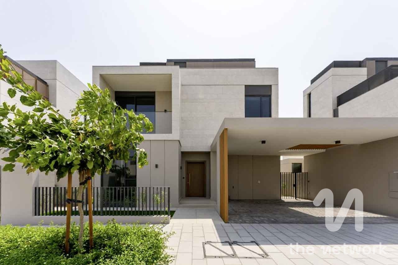 Ready to Move in | Spacious 4BR Villa | Brand New