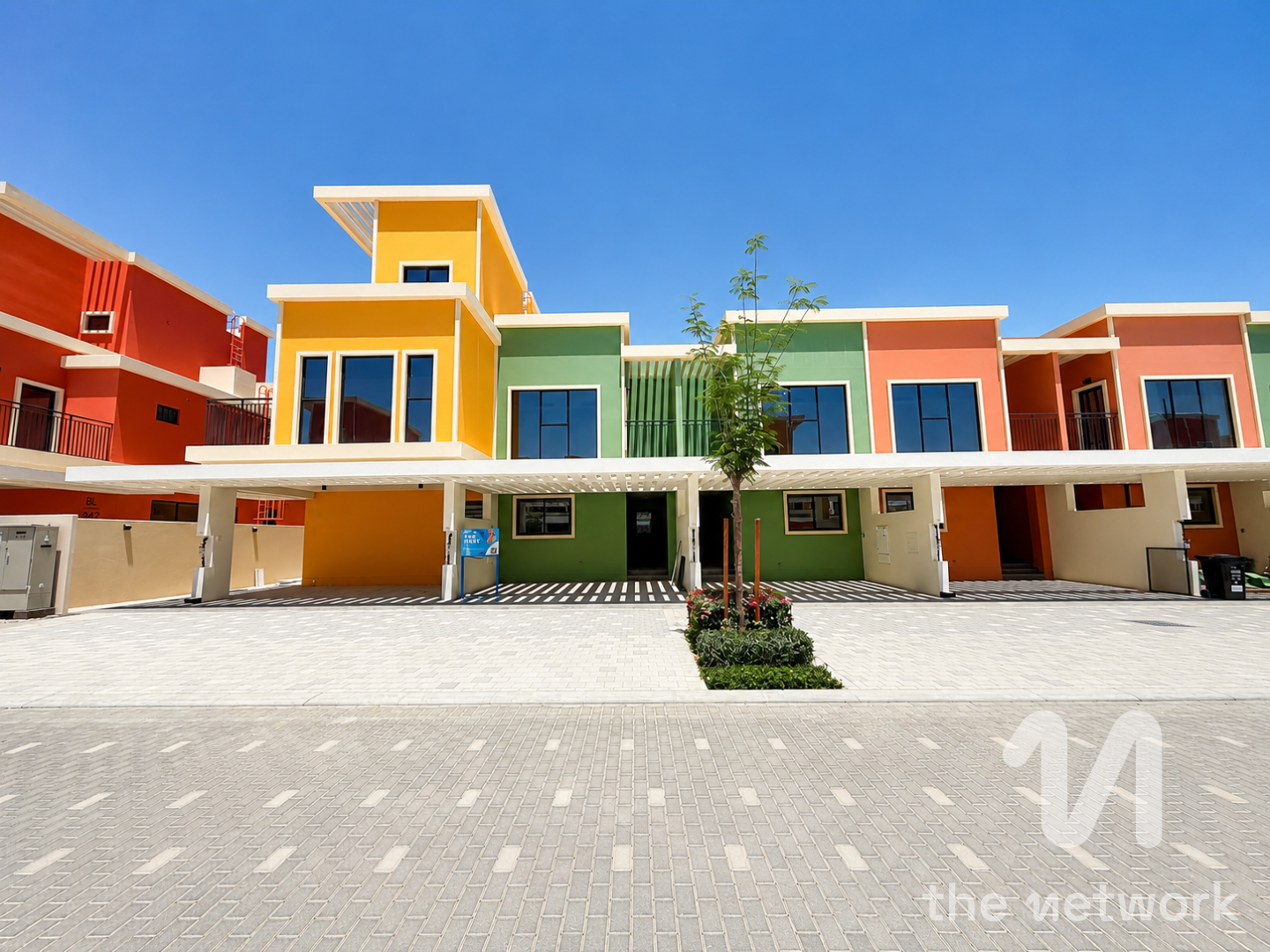 Lagoon Living | Single Row | Family Community