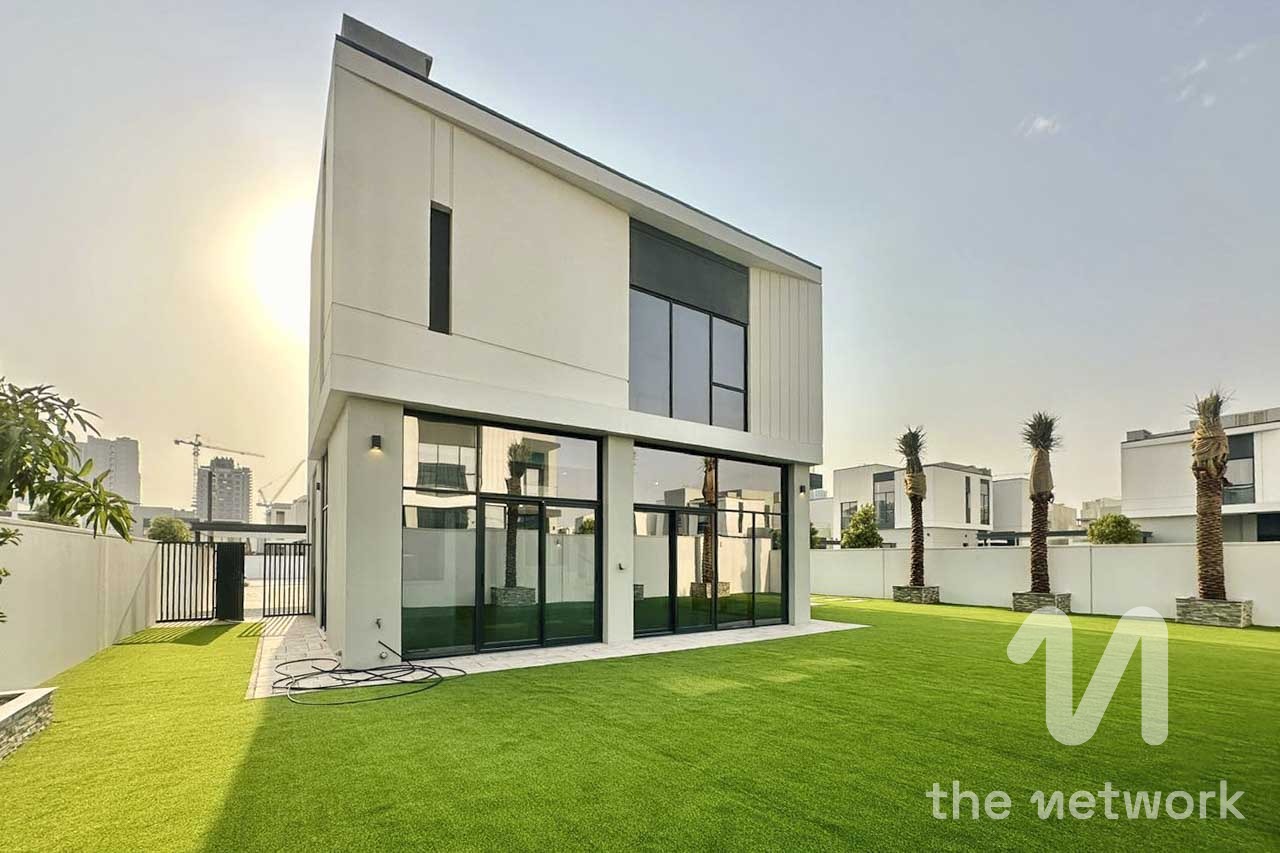 Luxury Villa | 4 Beds | Prime Al Furjan Location