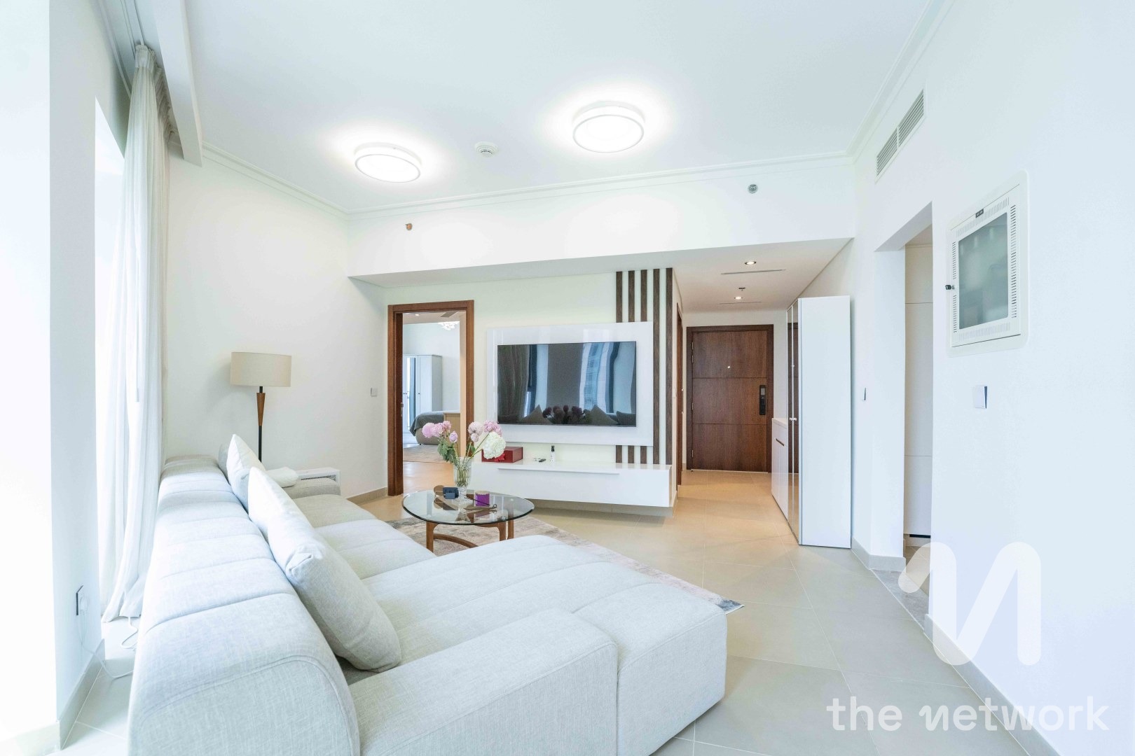 Beautiful Contemporary Apartment | Bright |  VOT
