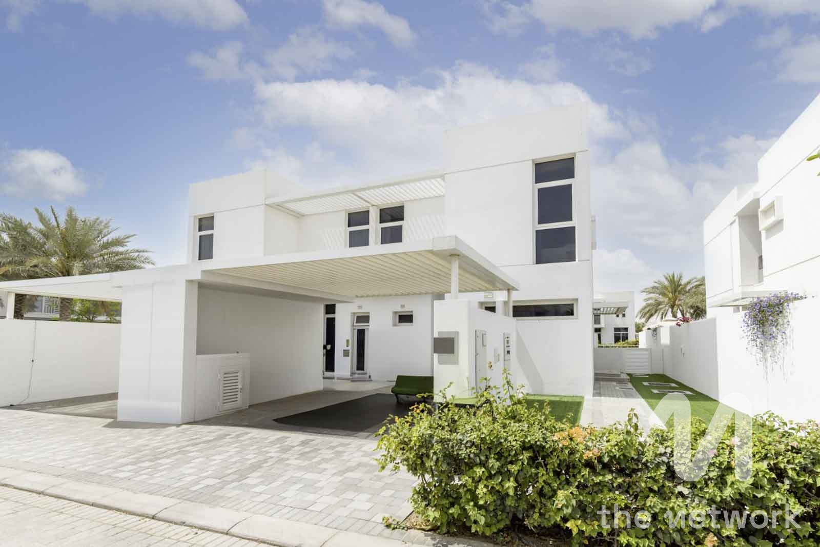 Semi Detached | 3 Bed + Maids | Single Row