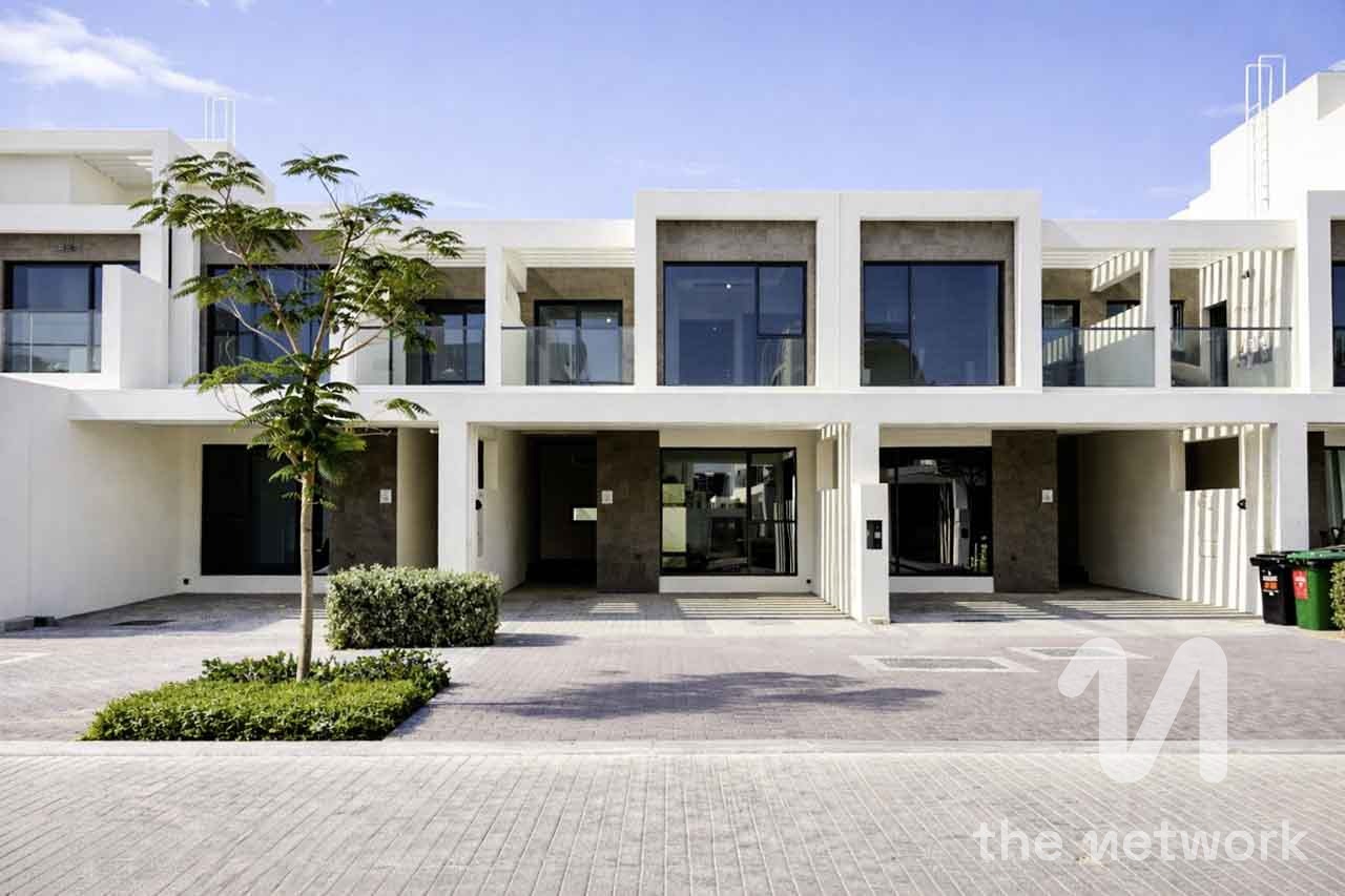 Park Backing | Vacant | Close to Amenities