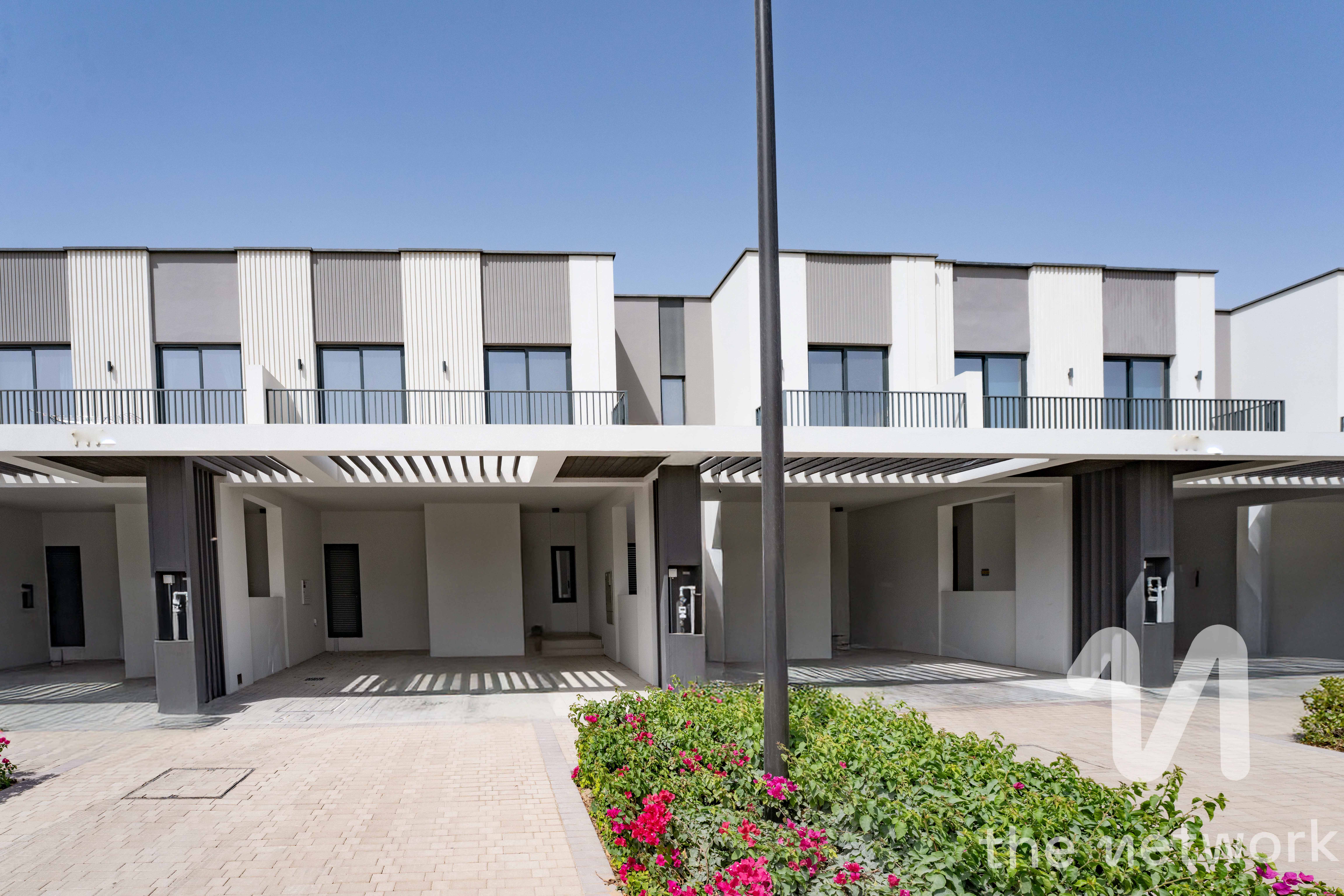 Ready To Move-in | Well Maintained | Vacant