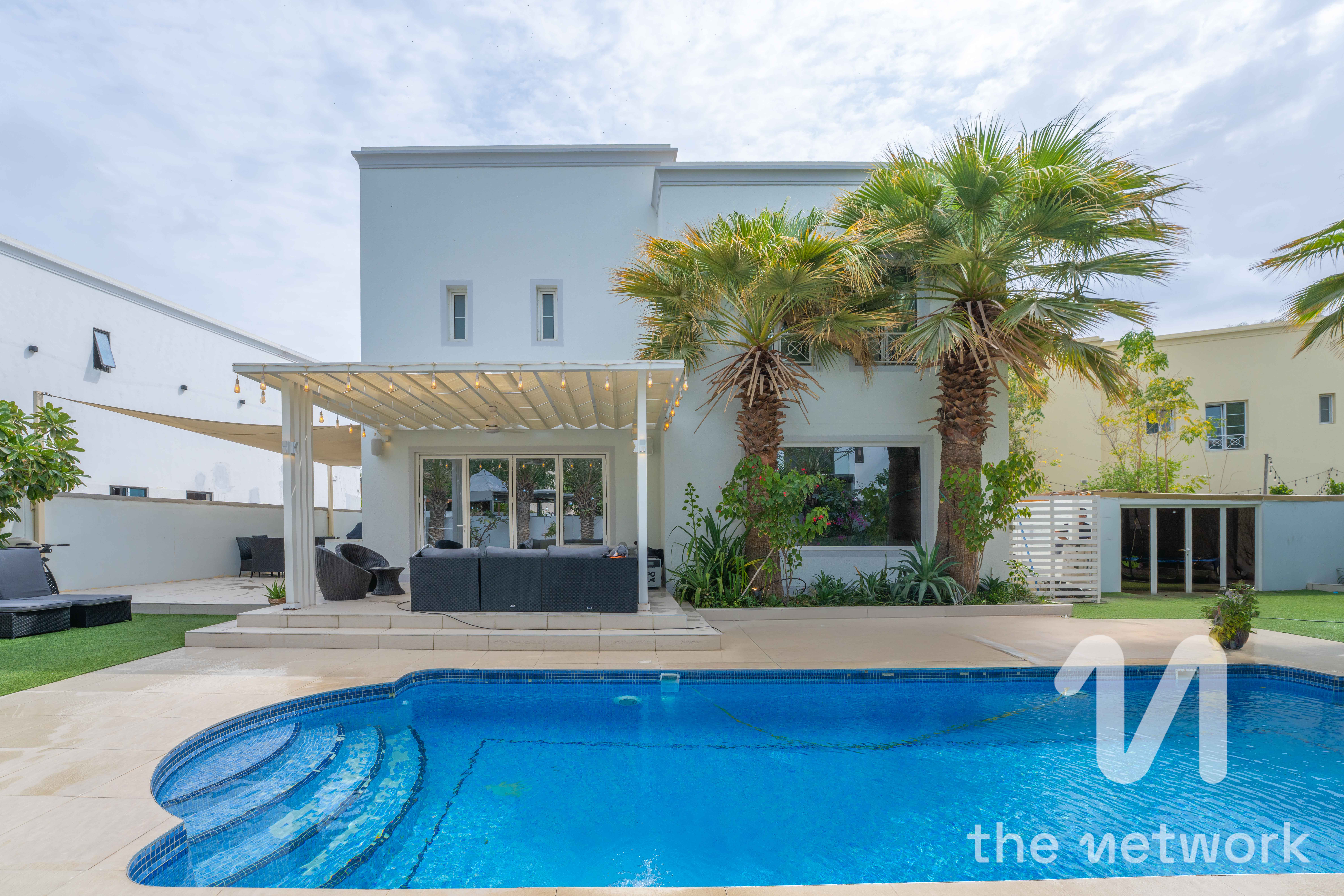 Skyline Views | Vacant On Transfer | Private Pool